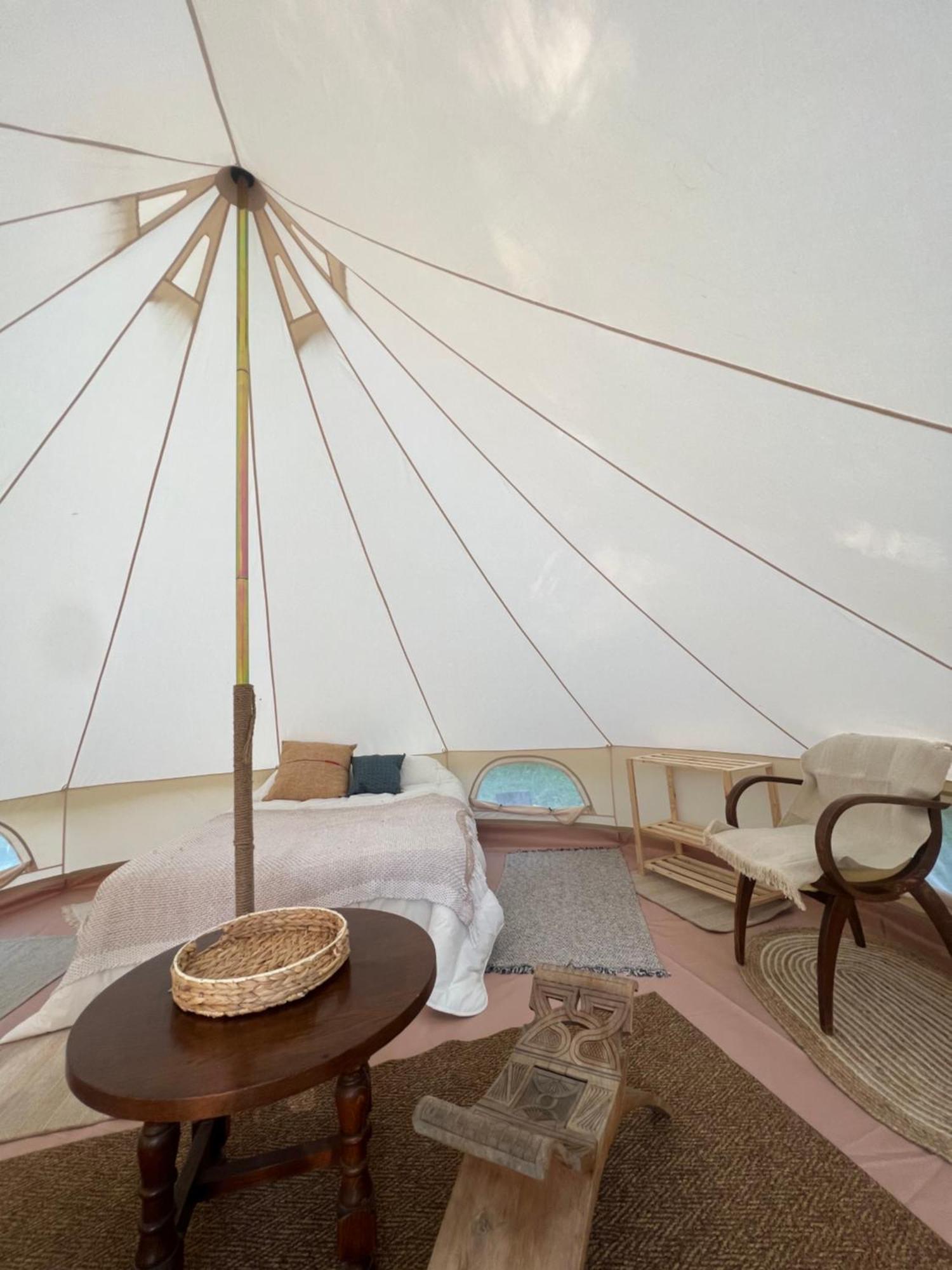 Tente Lodge En Pleine Nature Sumène Екстериор снимка